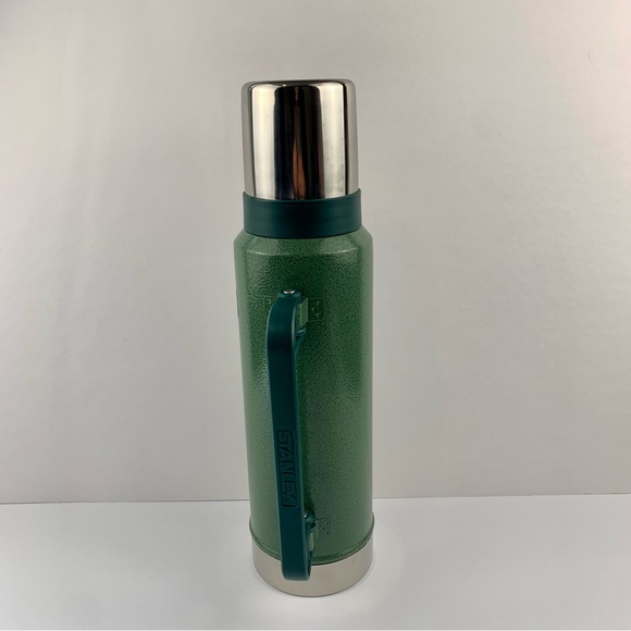 New STANLEY Green Stainless Steel XL 1.40Qt Classic Thermos Foldable Handle - Picture 8 of 15